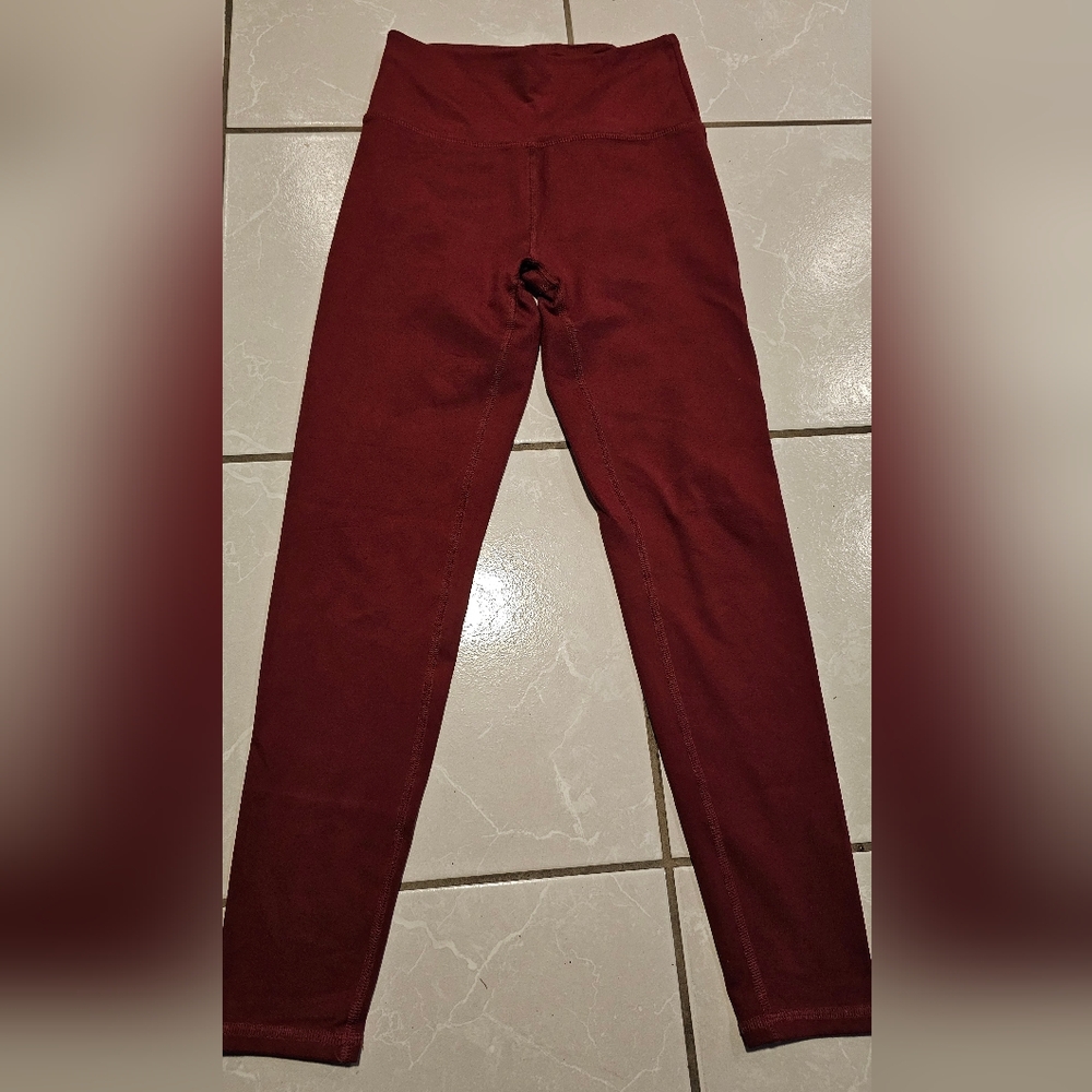 Zobha Deep Red Leggings